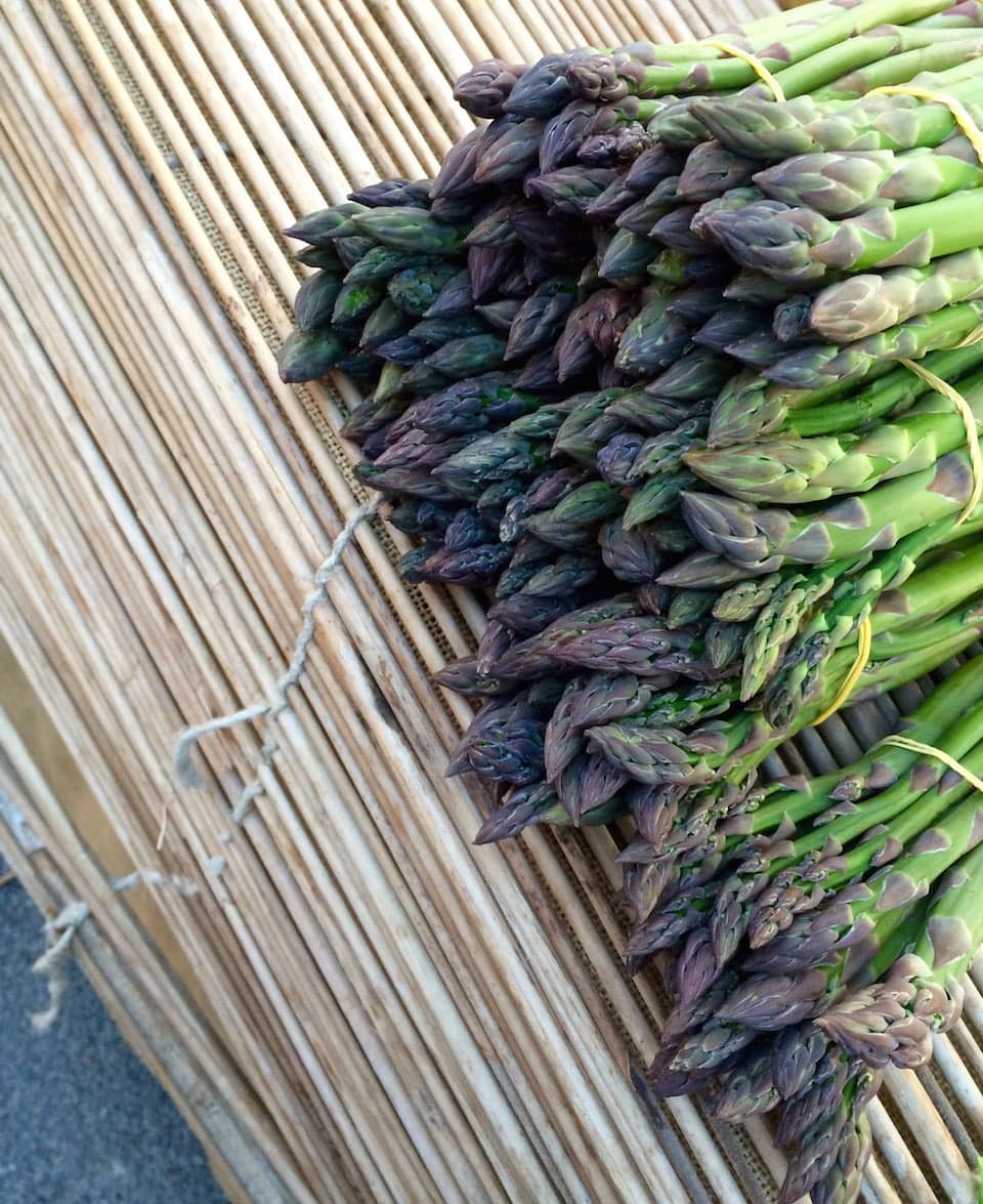 Anche gli asparagi si possono trovare qui a Chiusure!