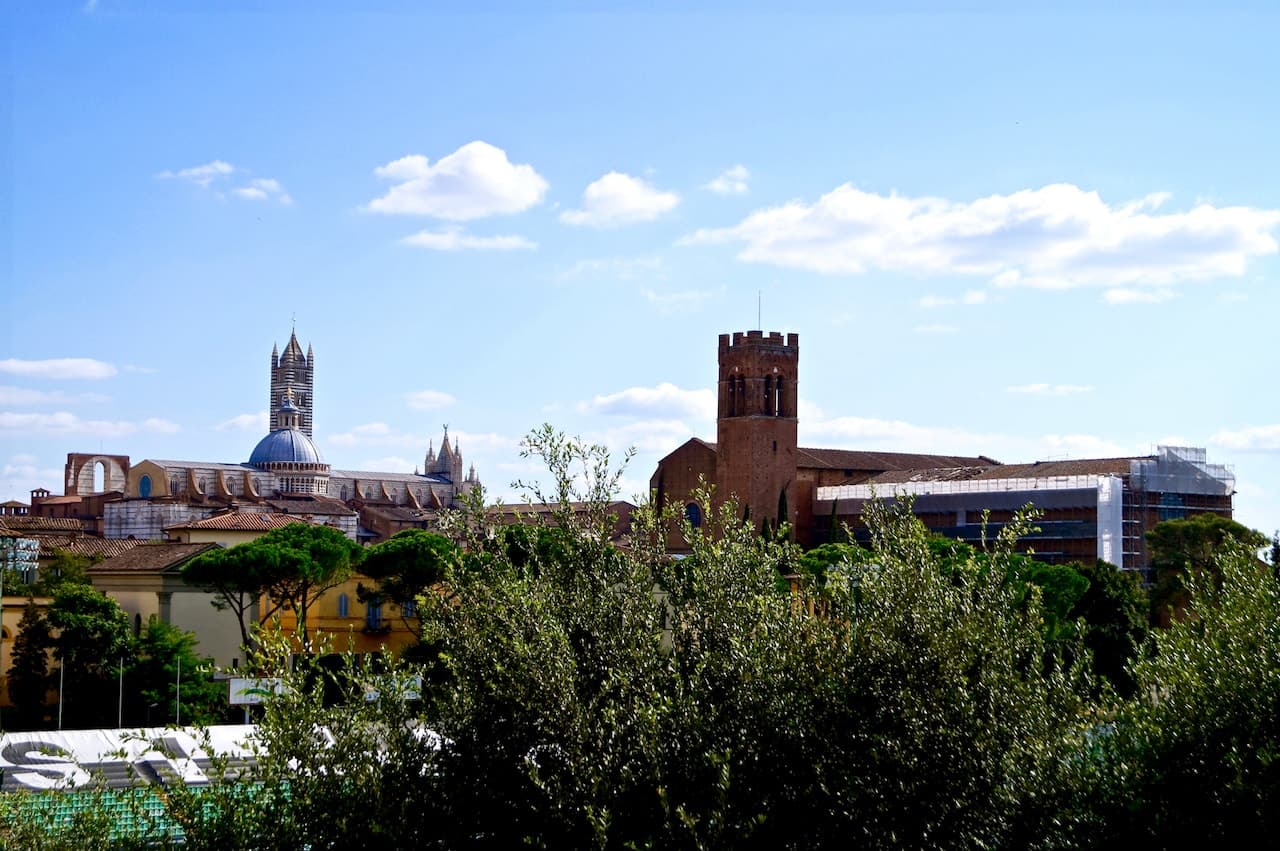 Profilo della città di Siena