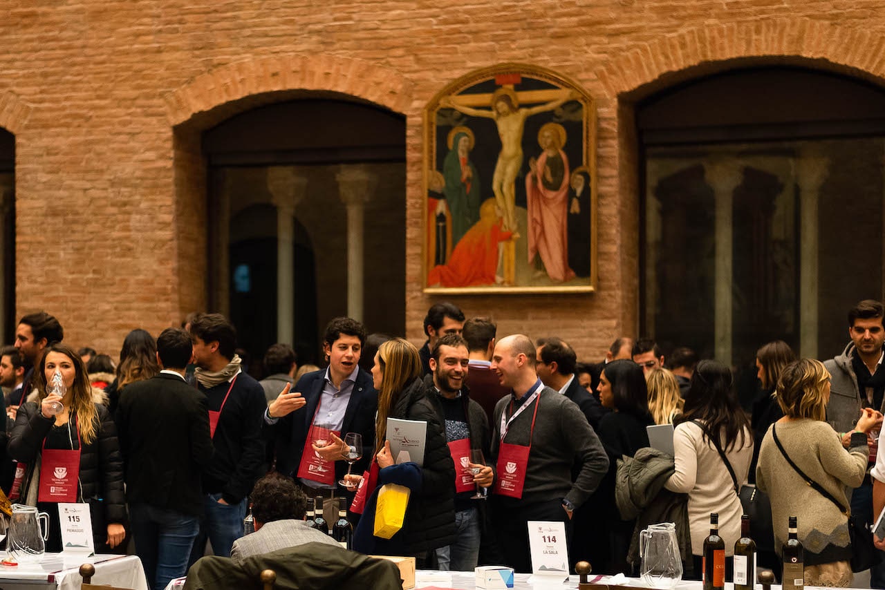 Winelovers nella Sala della Rocca a Wine&Siena 2019